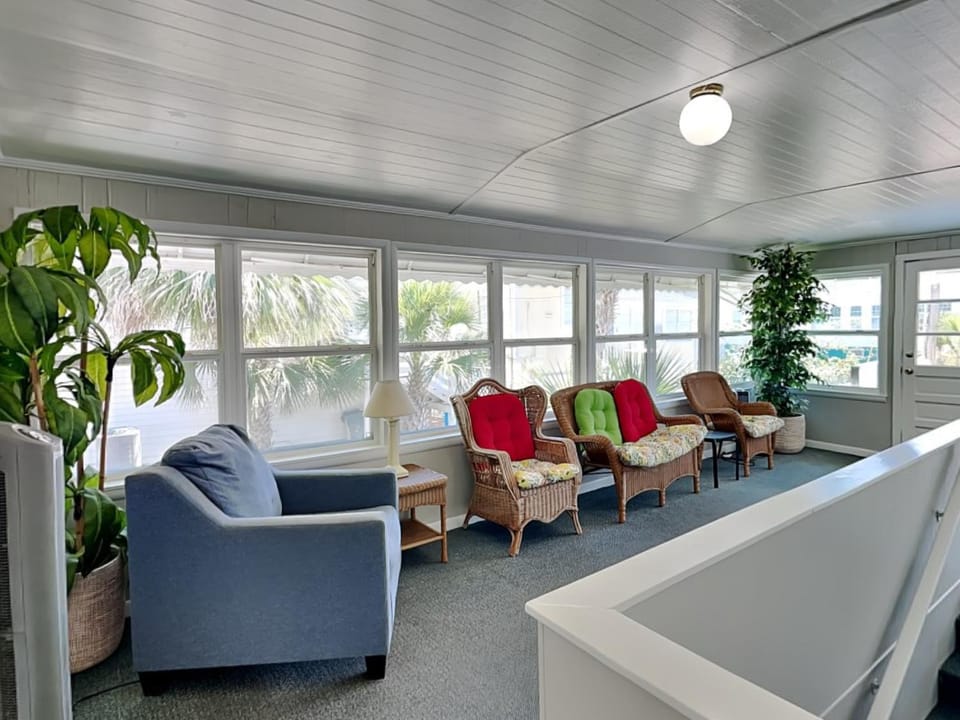 Beach Nugget by Tybee Vacation Rentals House in Tybee Island