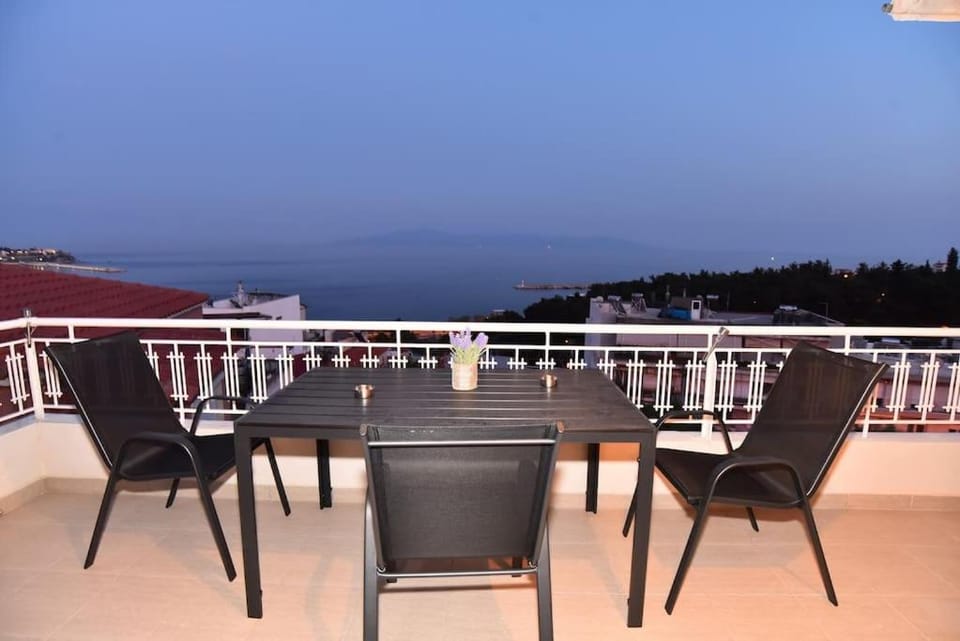 Blue Memories Apartment in Kavala