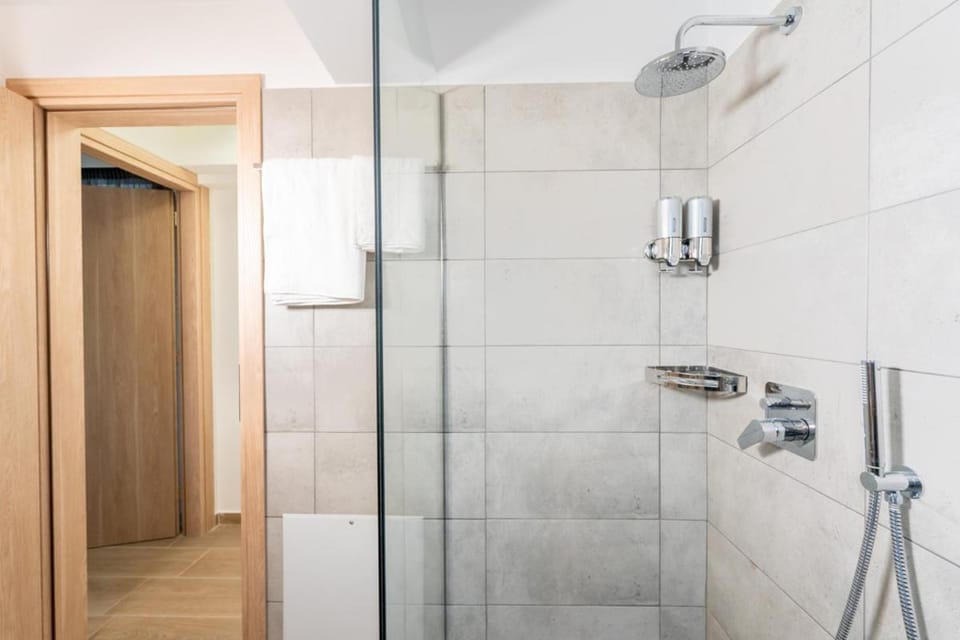 IAIRA Apartment in Athens