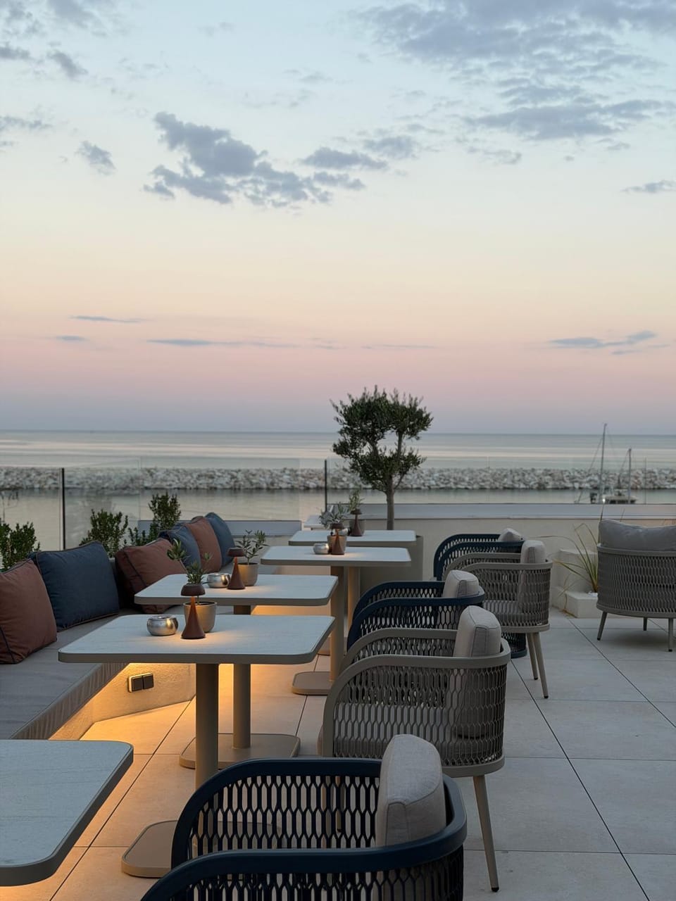 Lounge or bar
