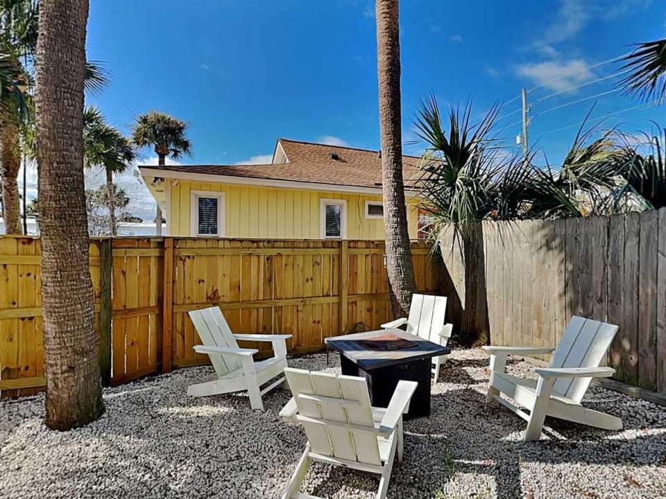 1603 Lovell Avenue Lower by Tybee Vacation Rentals House in Tybee Island