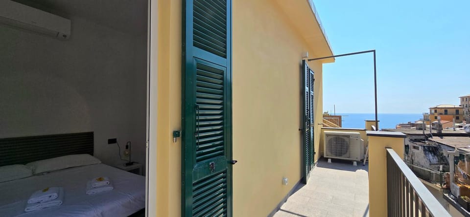 Cinque Terre Homes by Bluchalet Apartment in Riomaggiore