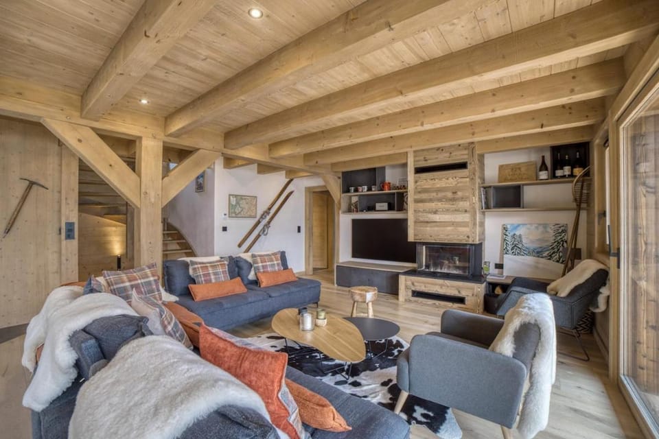 TV and multimedia, Living room