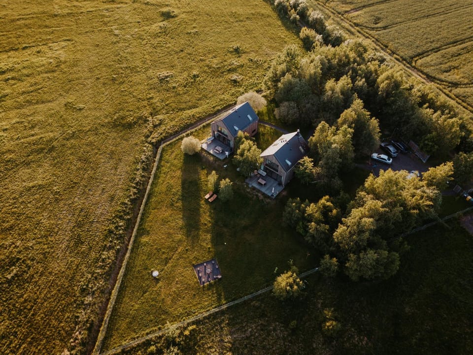 Property building, Bird's eye view