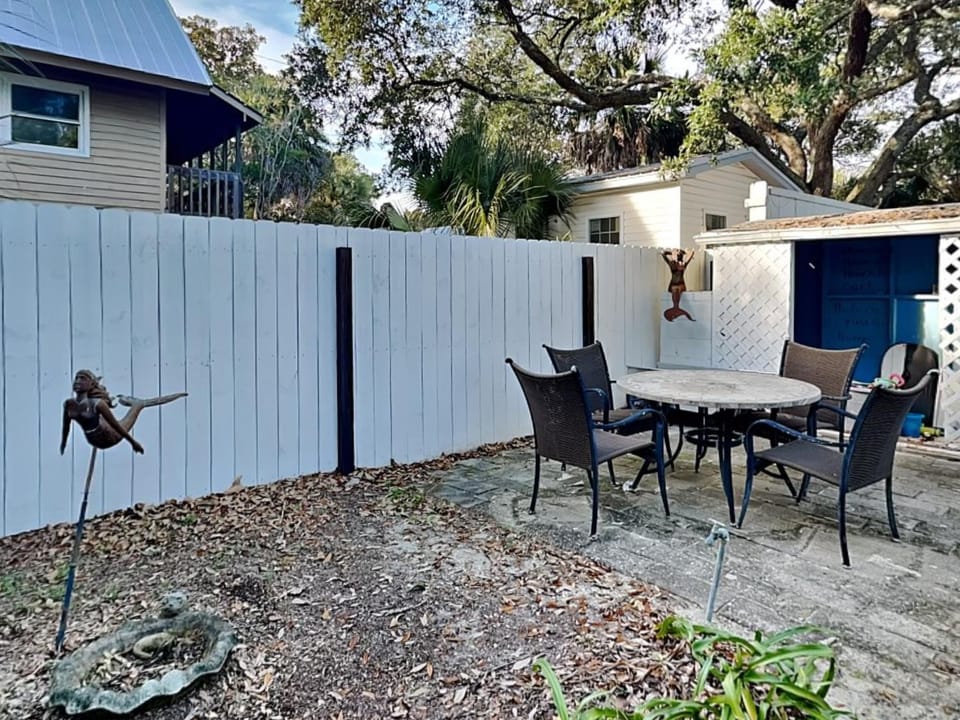A Mermaid`s Tale by Tybee Vacation Rentals House in Tybee Island