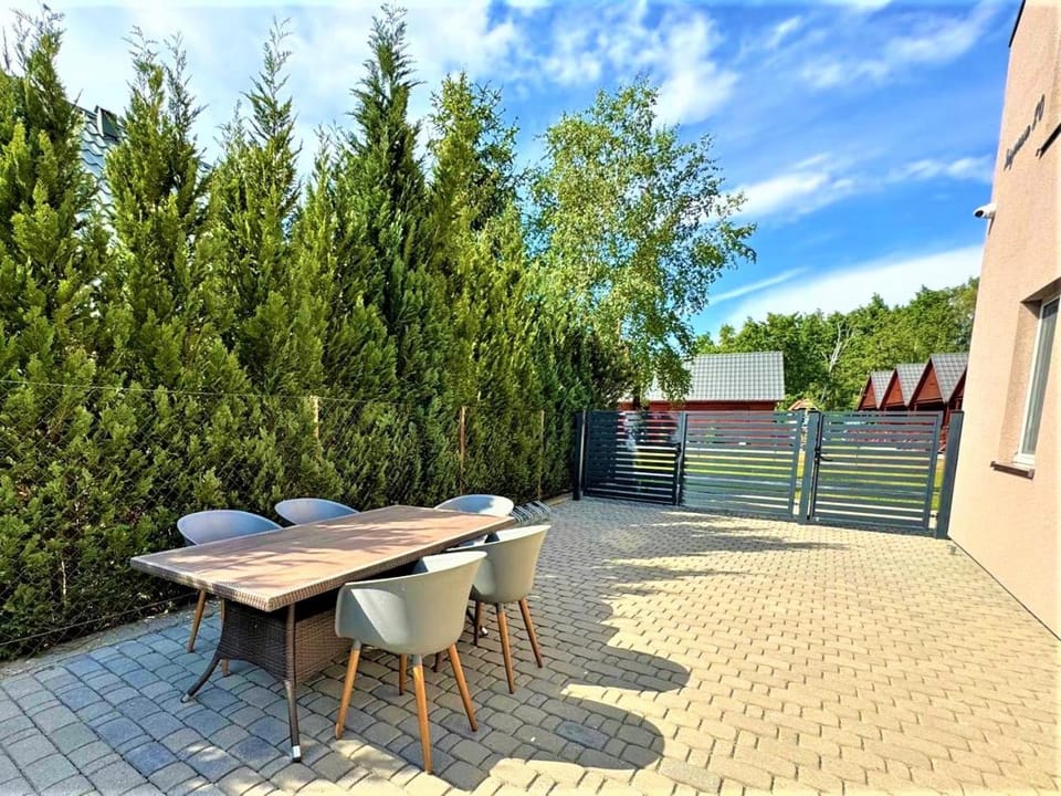 Spring, View (from property/room), Garden view