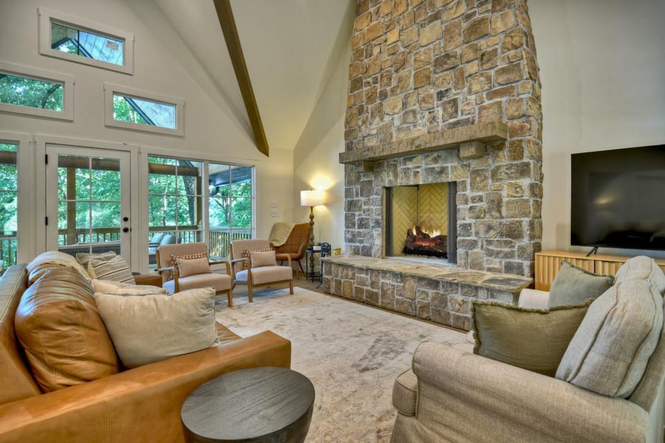 Piney Cove House in Blue Ridge