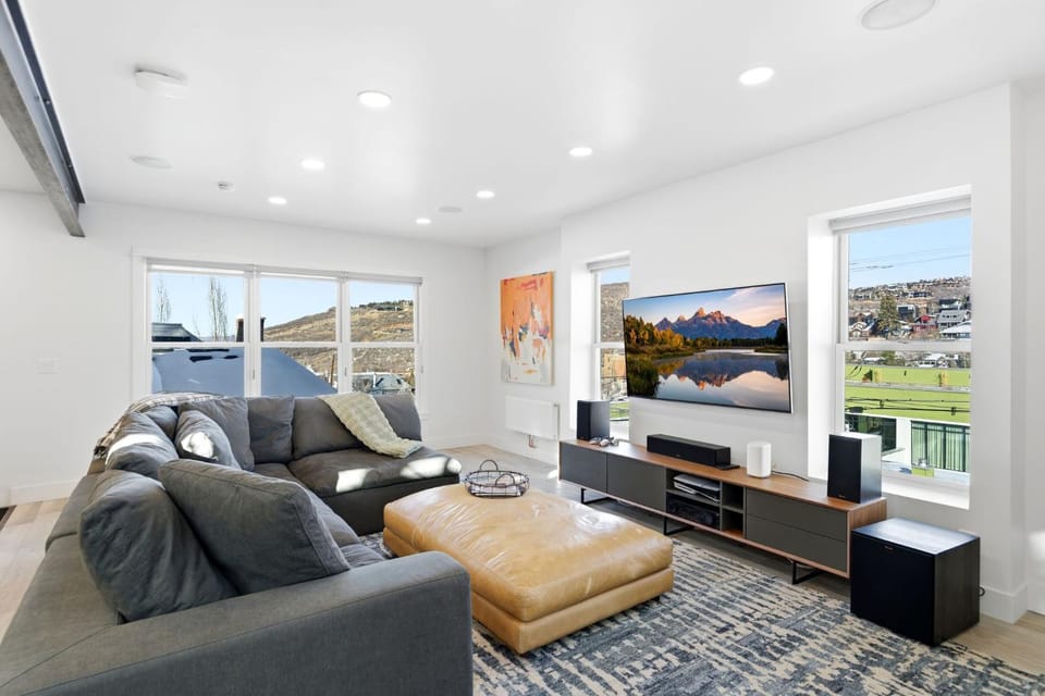 Peak of Park Ave by Park City Vacations House in Park City