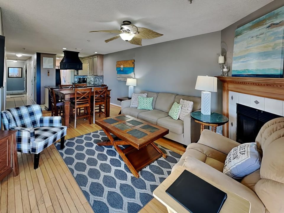 Sandcastle Beach Club Unit 4 by Tybee Vacation Rentals House in Tybee Island