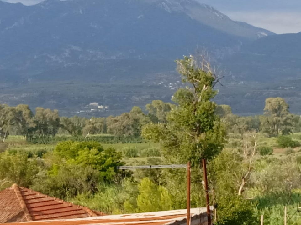 Day, Natural landscape, Mountain view