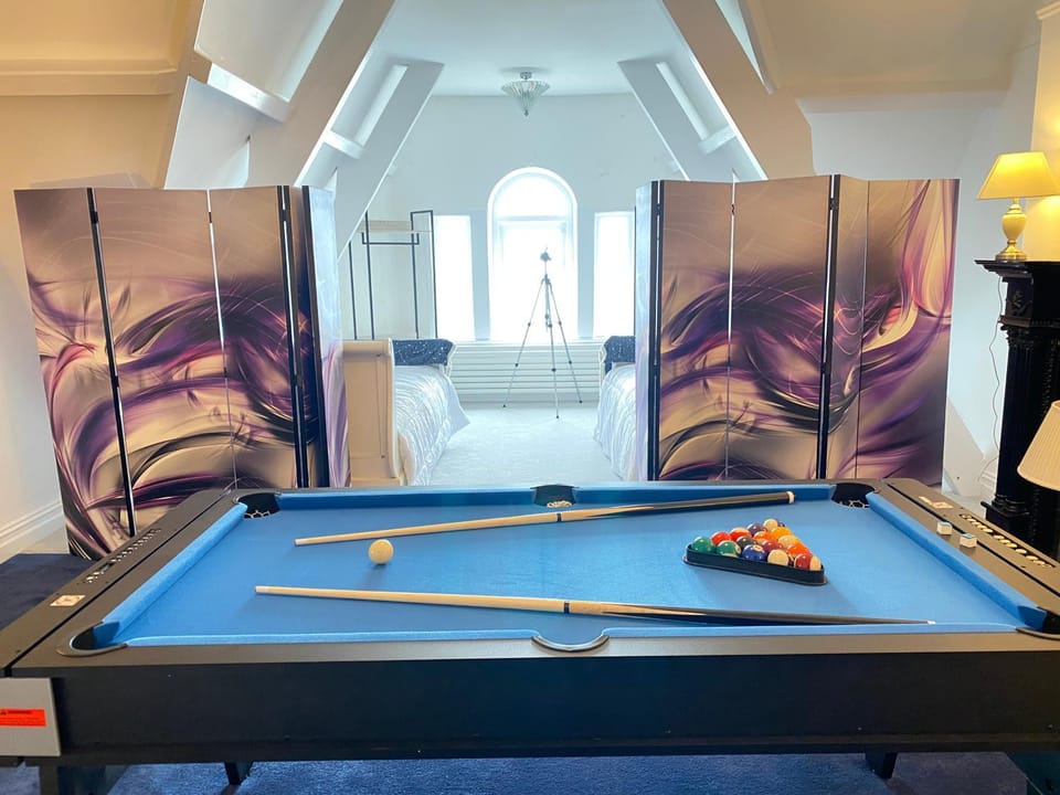 Blue Ocean Seaview Penthouse Perfectly Saltburn Apartment in Saltburn-by-the-Sea