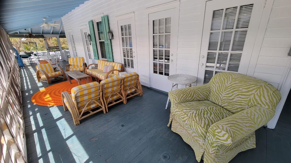 Twelve Palms Cottage by Tybee Vacation Rentals House in Tybee Island