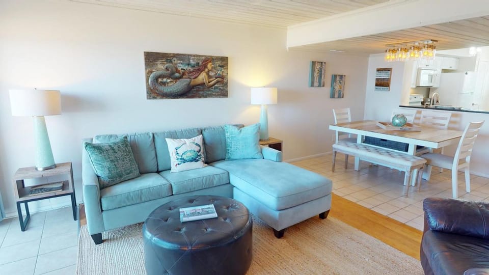 Tybee Lights 112C by Tybee Vacation Rentals House in Tybee Island