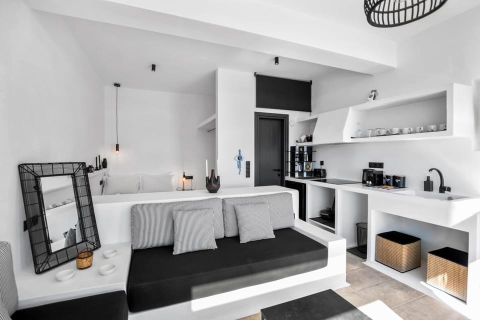 Bed, Coffee/tea facilities, Kitchen or kitchenette, Photo of the whole room, Bedroom, stove, toaster