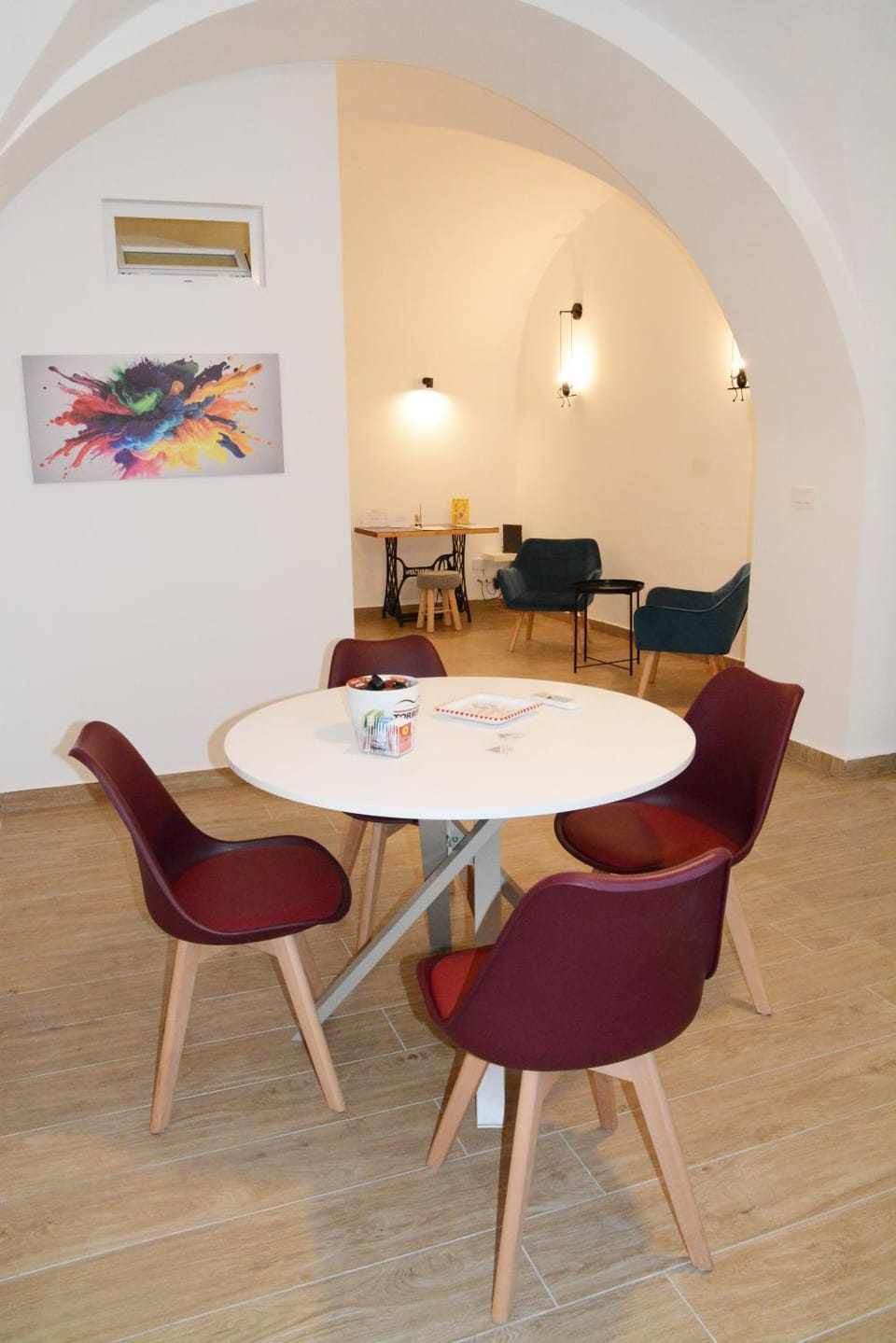 Living room, Dining area