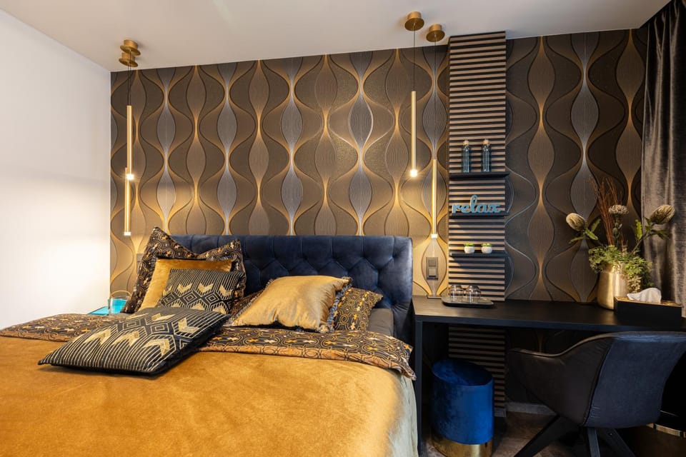 Bed, Bedroom