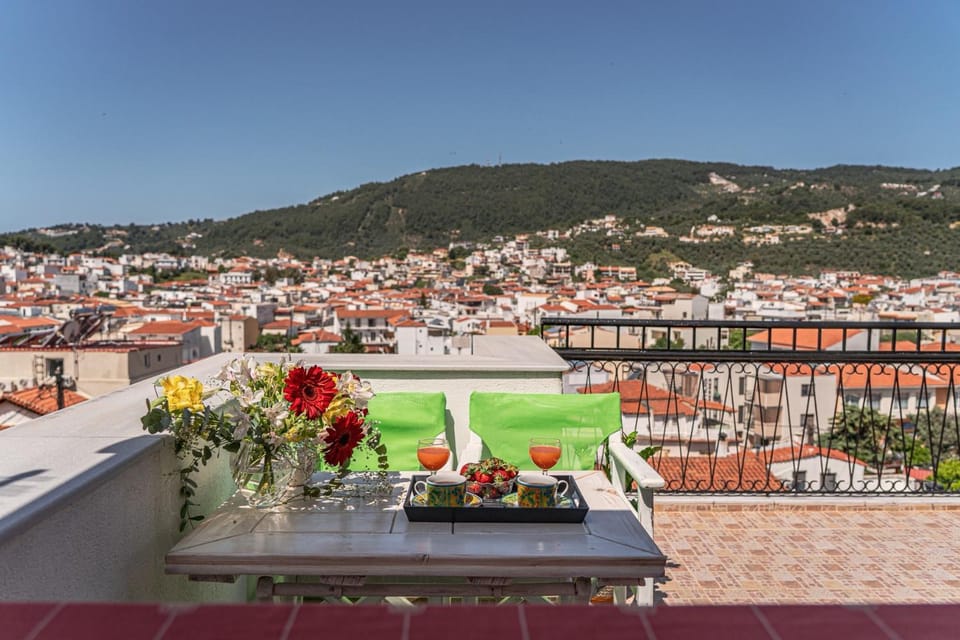 Filippia's view Apartment in Skiathos