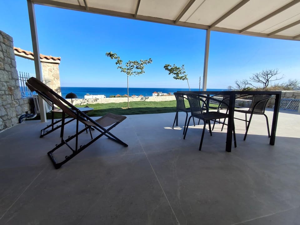 Almira Beach House House in Rhodes, Greece