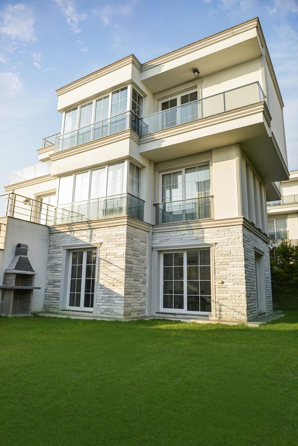 Property building, Garden