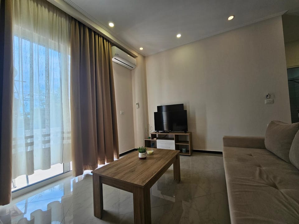Light Apartment Apartment in Sarandë