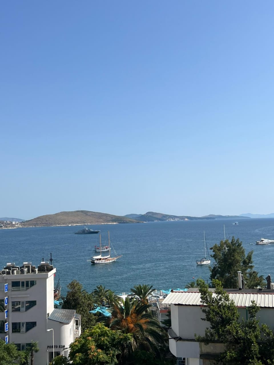 Day, Sea view