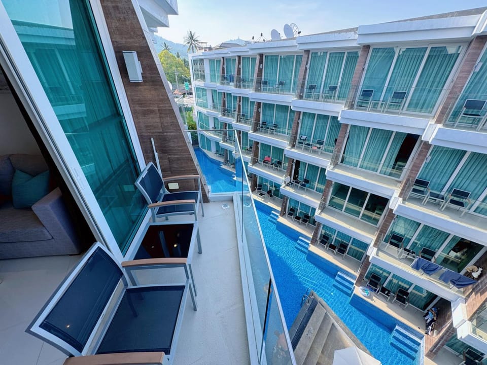 View (from property/room), Balcony/Terrace