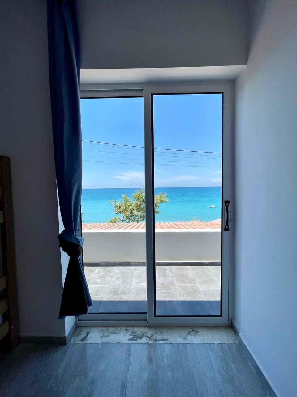 Natural landscape, Balcony/Terrace, Beach, Sea view