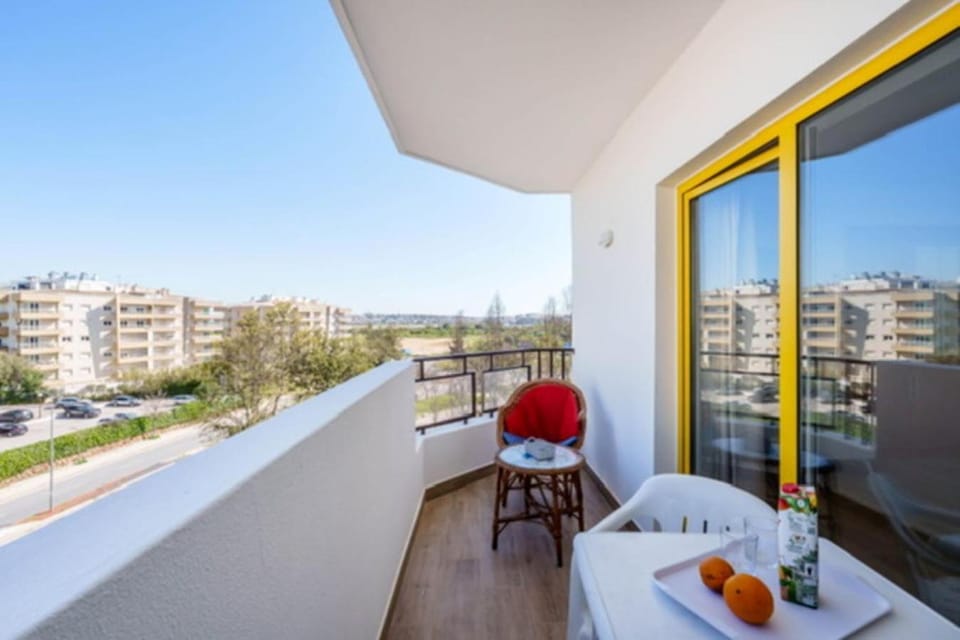 Appartement à 500 m de la Mer Praia da Rocha Apartment in Portimao
