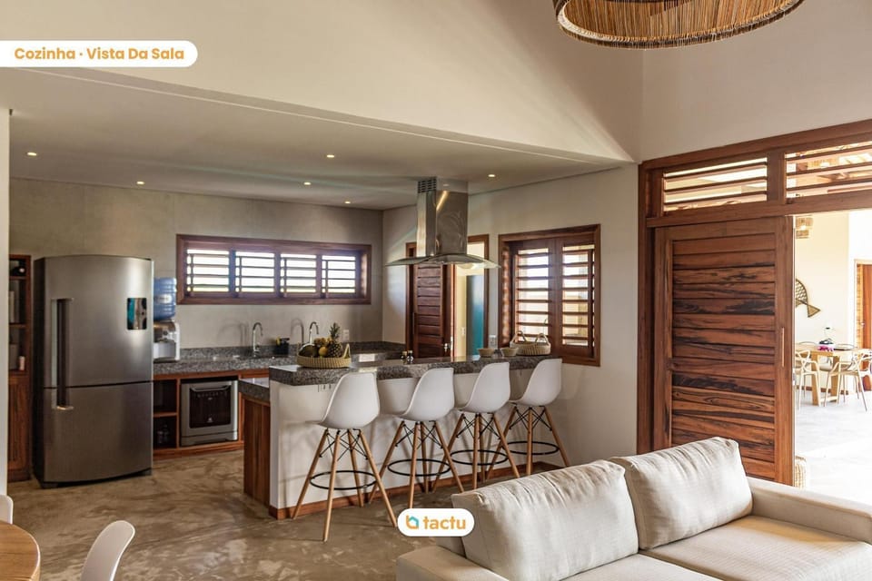 Living room, Dining area, Lunch, Dinner