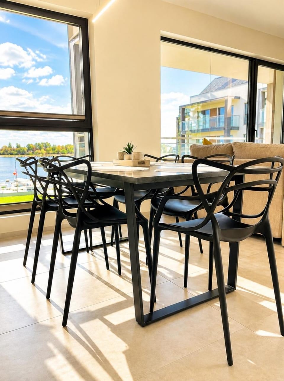 Apartament HORYZONT z widokiem na Jezioro Drwęckie ROYAL APARTS OSTRÓDA Apartment in Poland