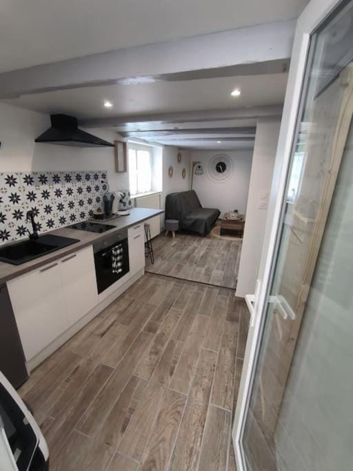 La porte Bleue Apartment in Nouvelle-Aquitaine