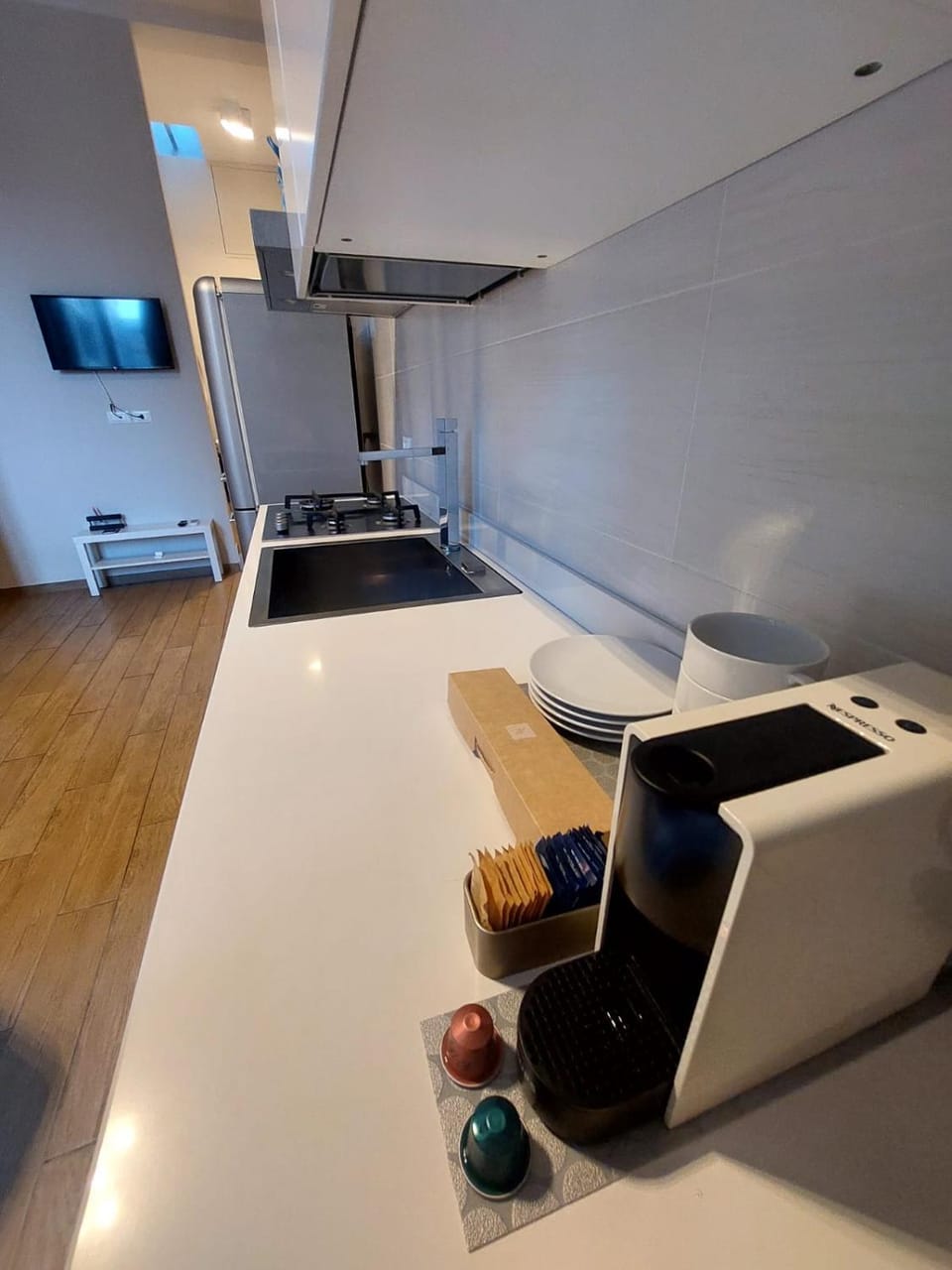 TV and multimedia, Kitchen or kitchenette, minibar, oven