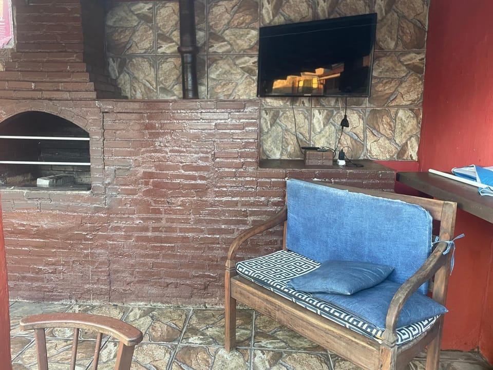 Casa ampla pé na areia a 100 passos do mar com roupa de cama, salão de jogos, churrasqueira e piscina House in Saquarema