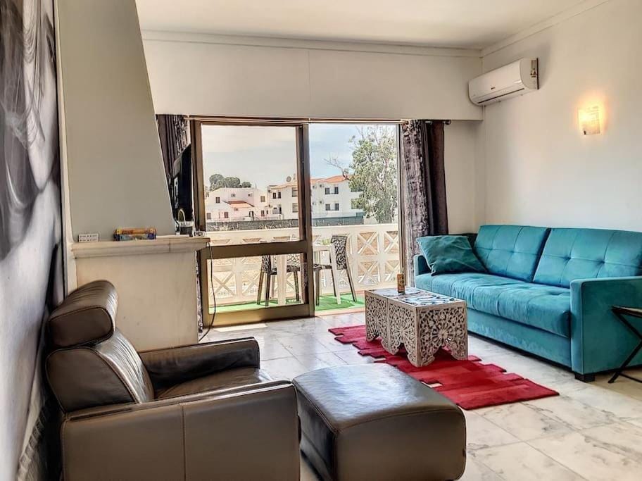 OURA WHITE VIEW Beach 2 min walk sea Apartment in Albufeira
