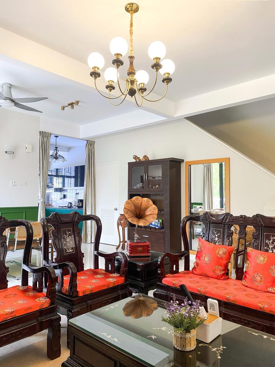 Living room, Seating area, air conditioner