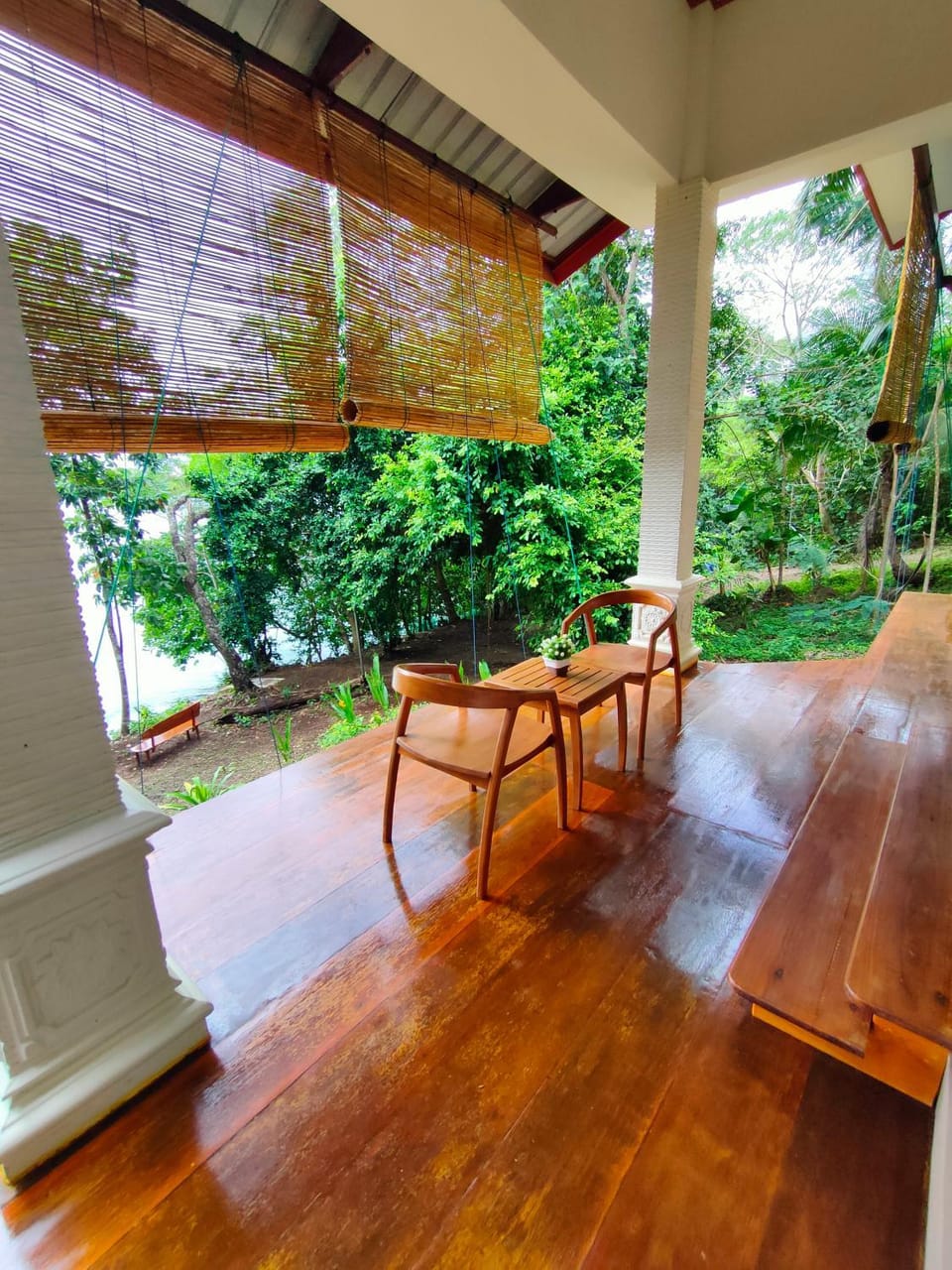 VidFauw Oasis Villa Hotel in Indonesia