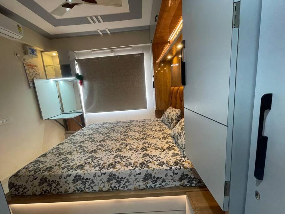 Feel own Nest in holy place Varanasi Apartment in Varanasi