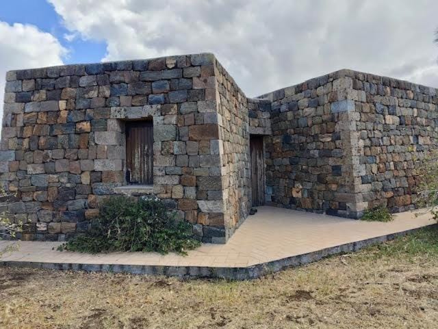 Dammusino Bukkuram House in Sicily