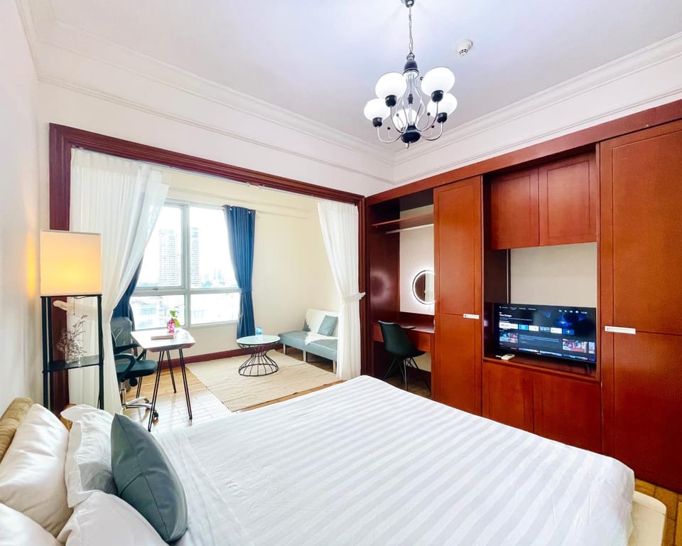 Bedroom, wardrobe