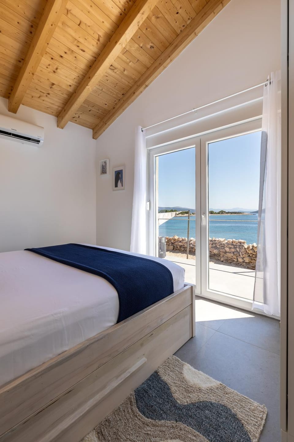 Holiday House Sign Off Drvenik Mali House in Split-Dalmatia County