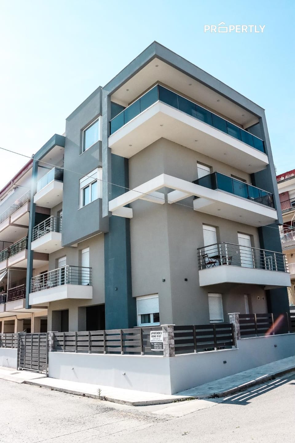 Property building, Day, Neighbourhood, View (from property/room), Street view