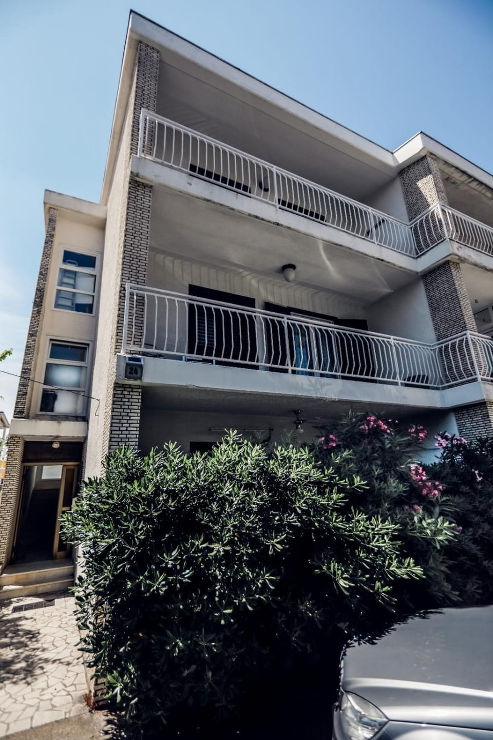 Property building, Balcony/Terrace
