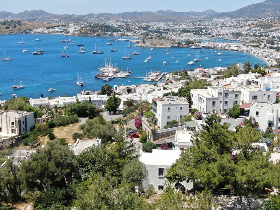 Private Villa 5-Bedroom with Pool and Sea View in Central Bodrum Villa in Bodrum