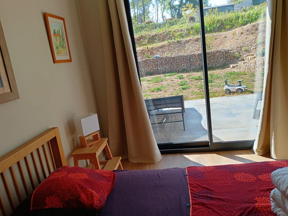 Chambre à louer au calme Vacation rental in Roquefort-les-Pins