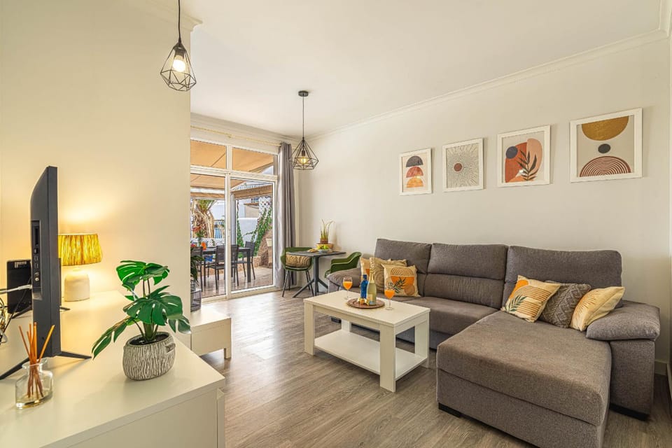 Holiday Valley Harmony Bungalow House in Costa Adeje