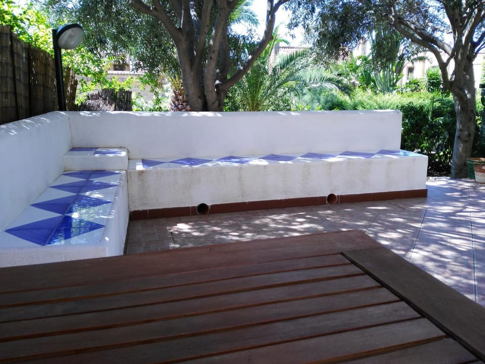 Patio, Day, Garden, Balcony/Terrace, Garden view