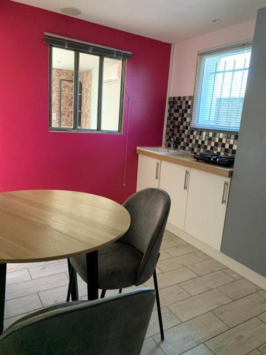 Appartement rez de chaussée maison indépendant Apartment in Occitanie
