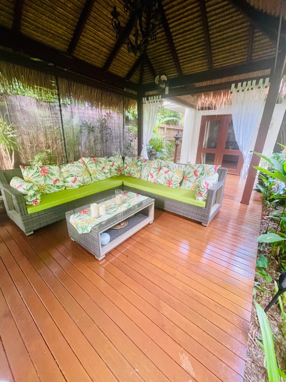 Patio, Living room, Seating area, Garden view