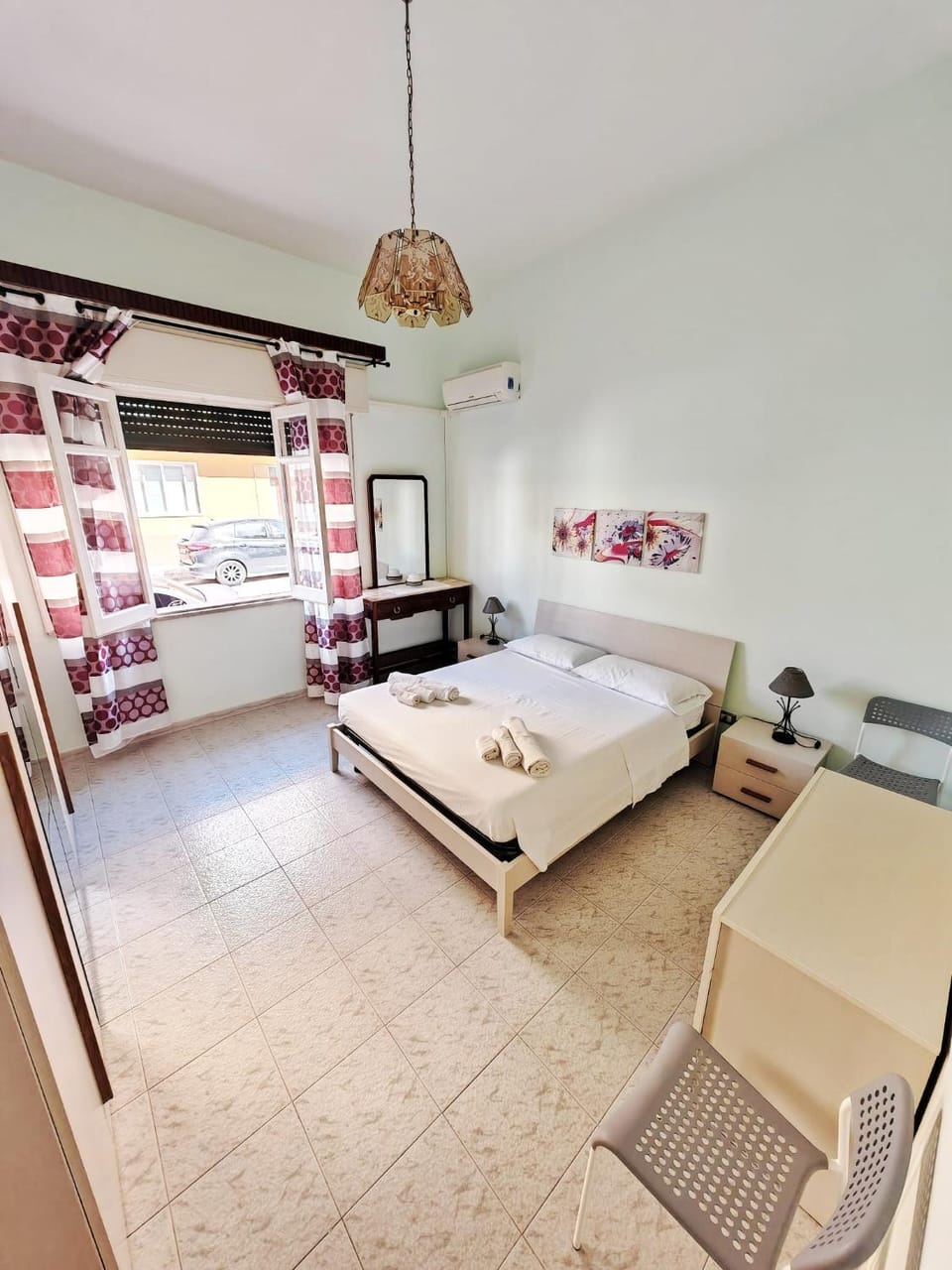 Travelliving •Casa Margarita•, Beachfront Apartment in Marina di Ragusa