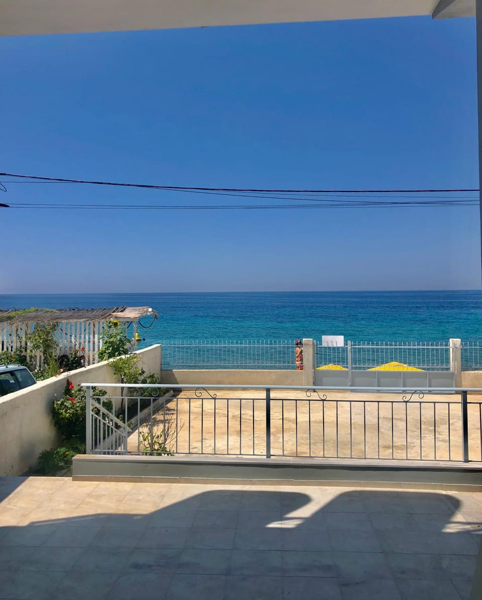 Natural landscape, Balcony/Terrace, Beach, Sea view